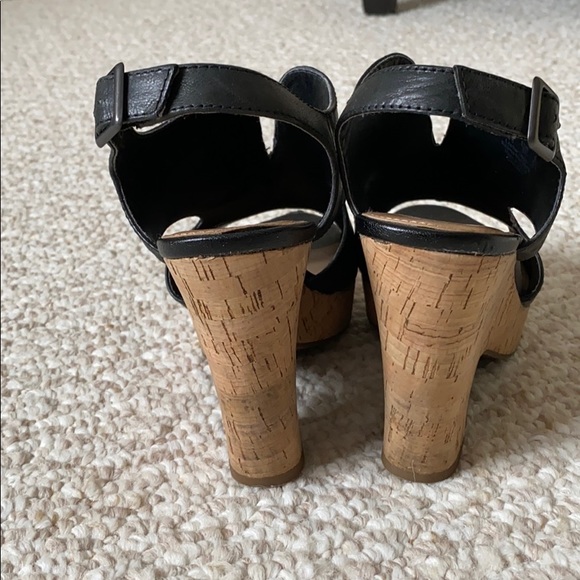 FRANCO SARTO Black Platforms - Picture 5 of 15